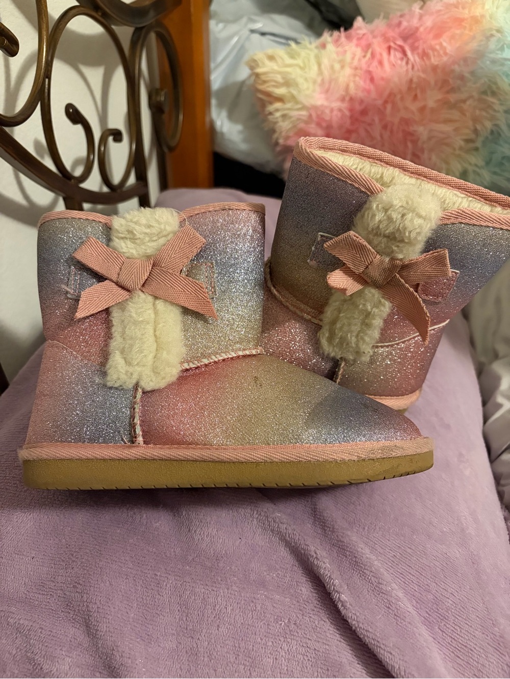 Girls' Glitter Pastel Ombre Faux Fur Bow Booties